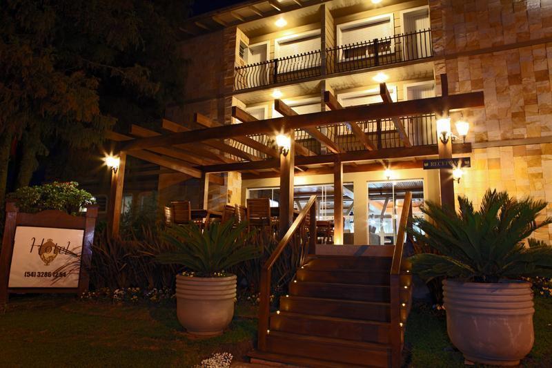 Clinipel - Emporio & Hotel 3*