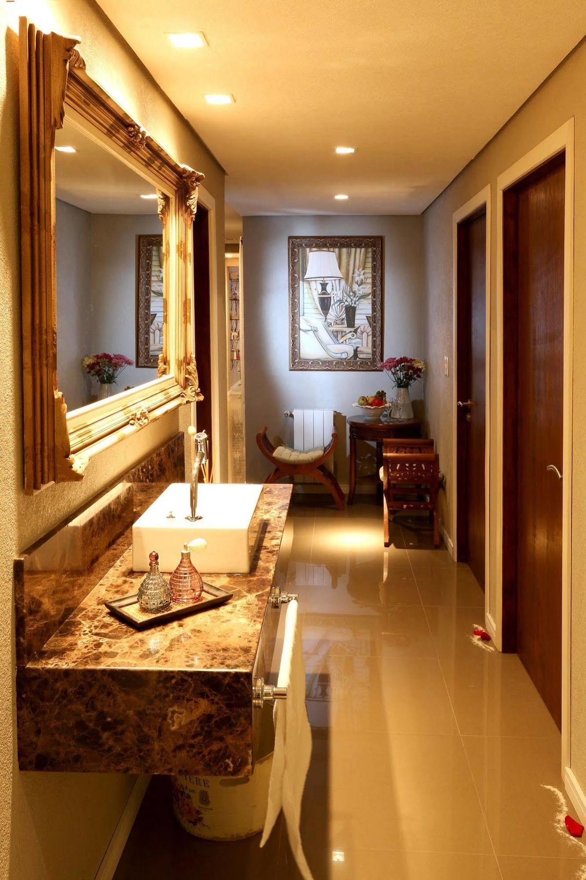 Clinipel - Emporio & Hotel 3*