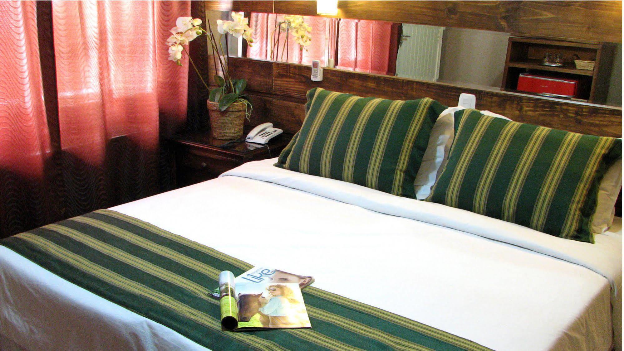 Clinipel - Emporio & Hotel 3*